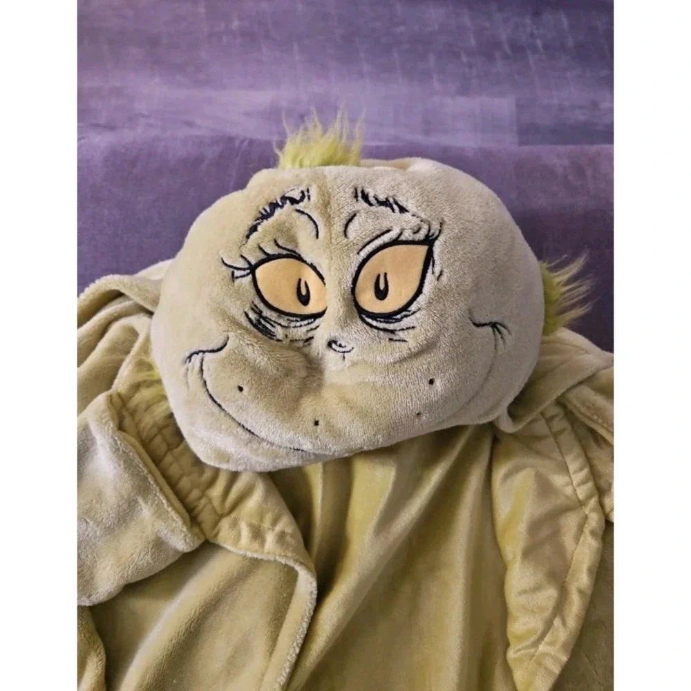 The Grinch Toddler Blanket